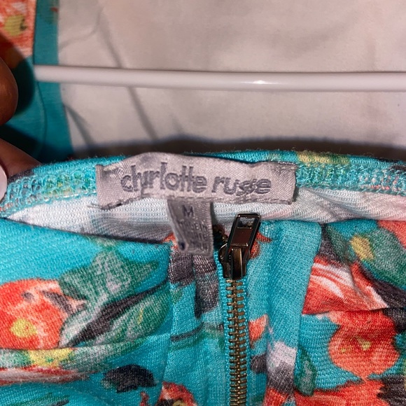 Light blue tank top with flowers and a zip up. - Picture 3 of 5